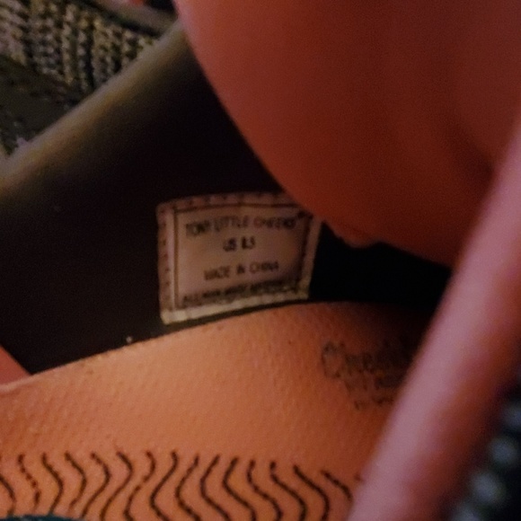 Cheeks Multi-Sport Gel Trainer Sneakers - Picture 7 of 7